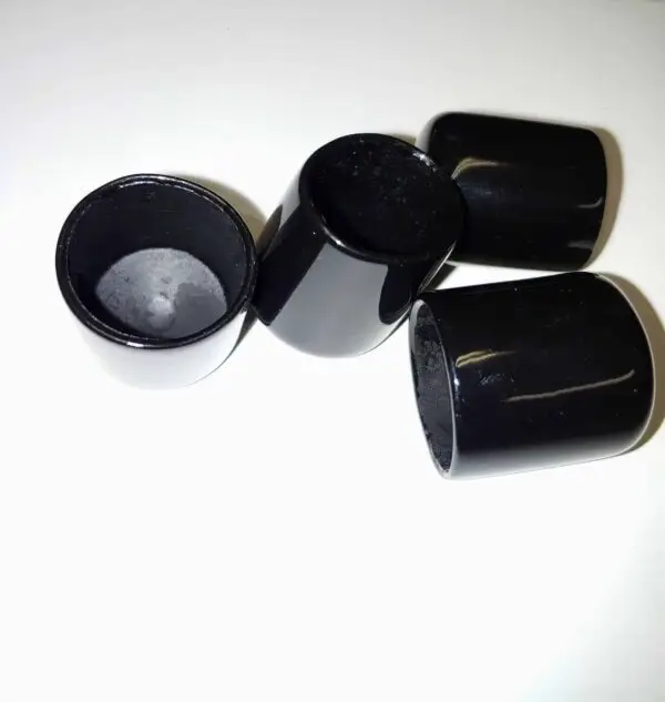 4 Replacement Black Vinyl Feet for Ladder Racks - Image 2
